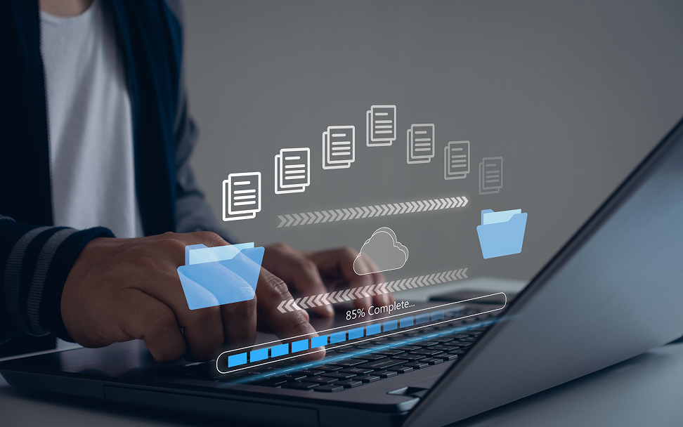 属人化したシステムからの脱却をイメージした写真